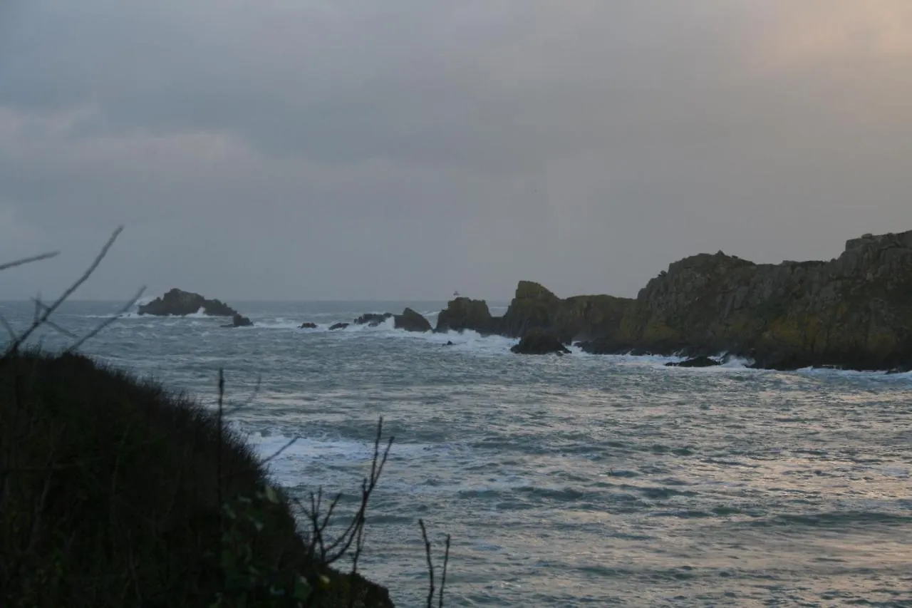 La Résidence Du Port Cancale France